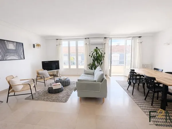 A louer meublé - T4 climatisé avec balcon et garage - Lyon 6 Foch