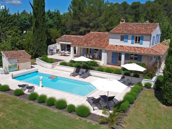 Propriété 8 pièces 180 m²