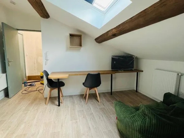 Studio 1 pièce 20 m²