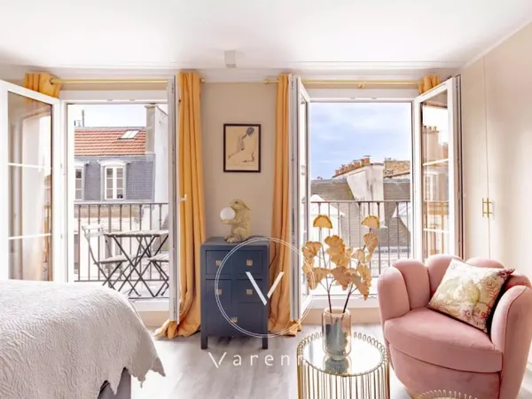 Paris 75007- Saint Dominique - Studio 24m² - balcon 4m² - vue dégagée