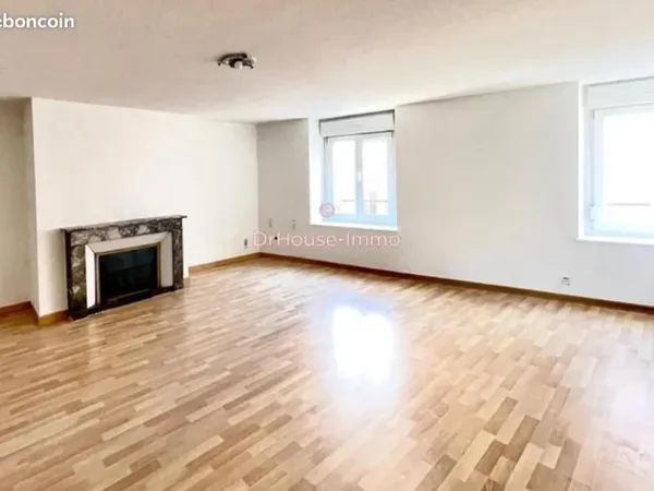 Joli T3 au 1er étage