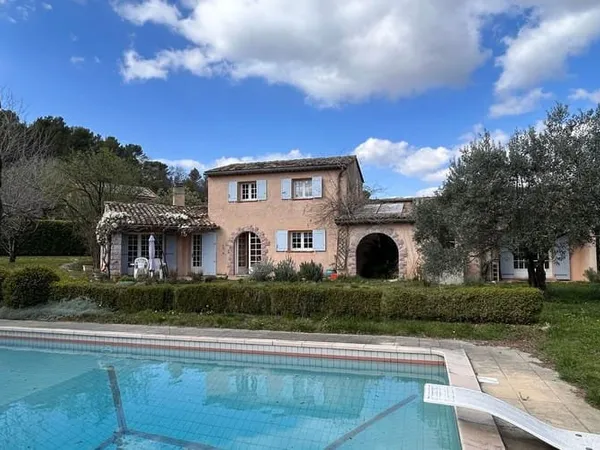 Maison 4 pièces 138 m²