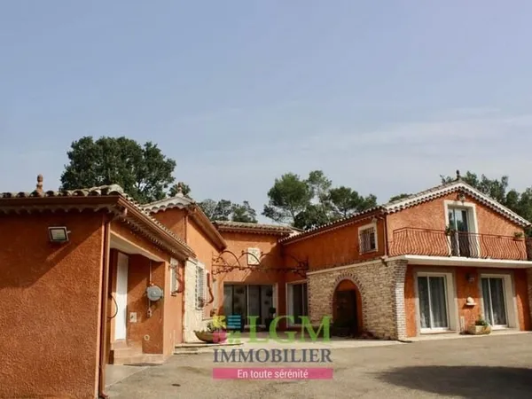 Maison d'exception avec piscine et prestations haut de gamme!