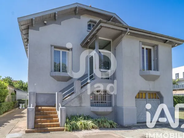 Maison 5 pièces 135 m²