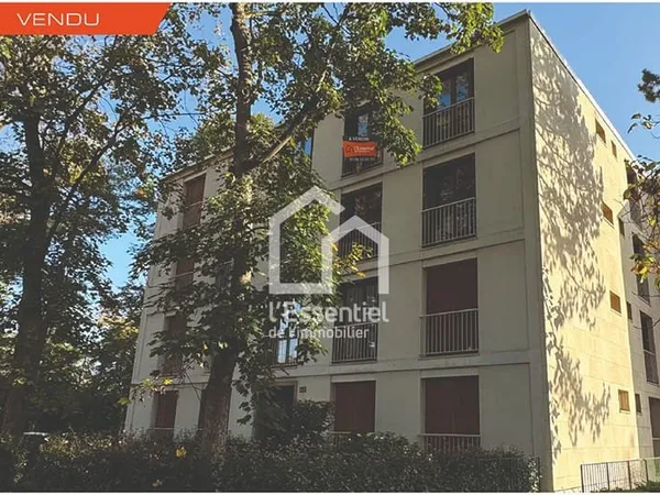 Appartement Maisons Laffitte 4 pièce(s) 82.76 m2