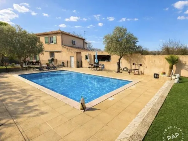 Maison 6 pièces 216 m²