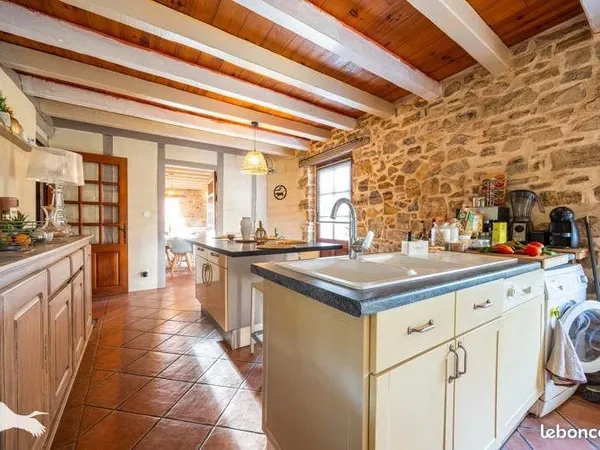 Ferme 5 pièces 180 m²