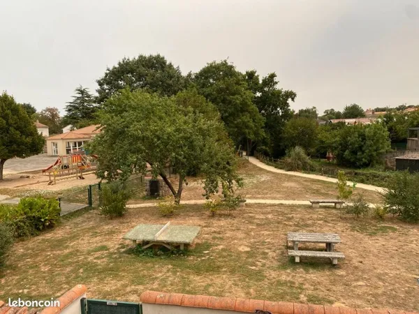 10km Sud la Roche-sur-Yon,470 EUROS