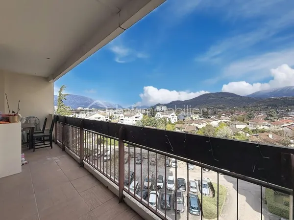 Appartement 6 pièces 115 m²