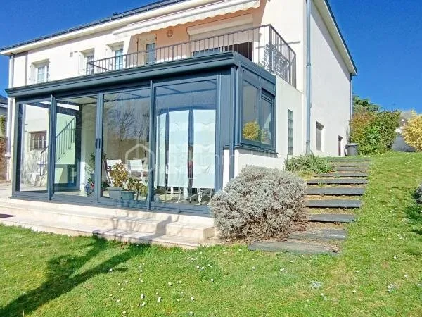 Bertrand JOUBERT by BSK IMMOBILIER vous propose à St-Cyr-Sur-Loire