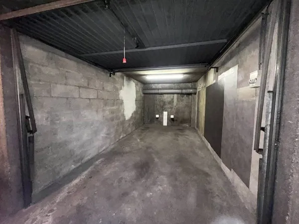 Parking 15 m²