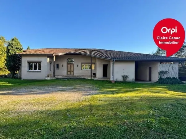 Maison 6 pièces 253 m²