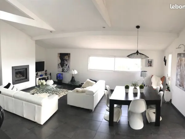 Coteaux Pech David - VillaT6 212 m² avec garage 46m2 sur 820 m²