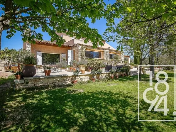 Maison de caractère au coeur d'un vignoble