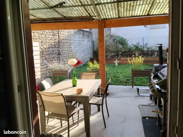 Maison 5 pièces - 104m² - terrasse et jardin