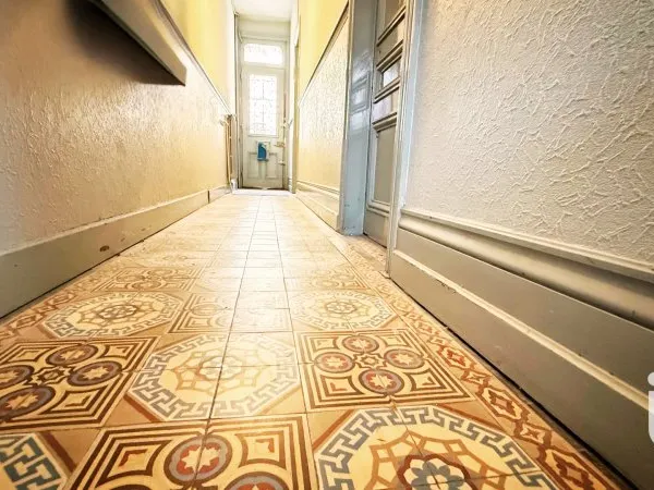 Maison 5 pièces 208 m²