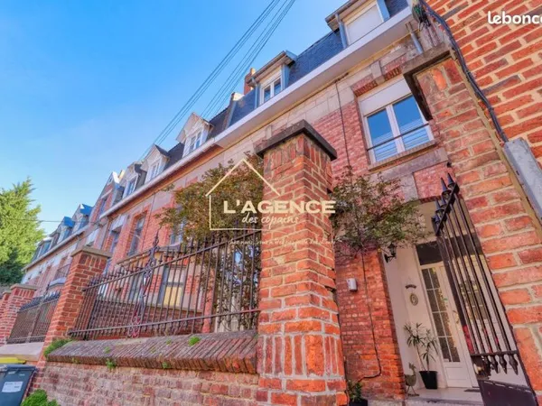 Maison 7 pièces 137 m²