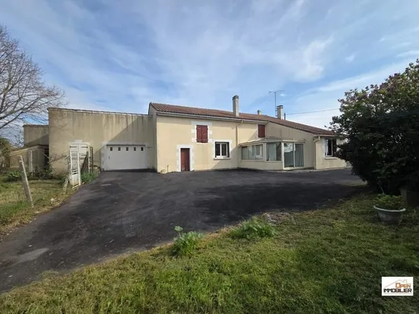 Achat : Maison Hiersac (16290)