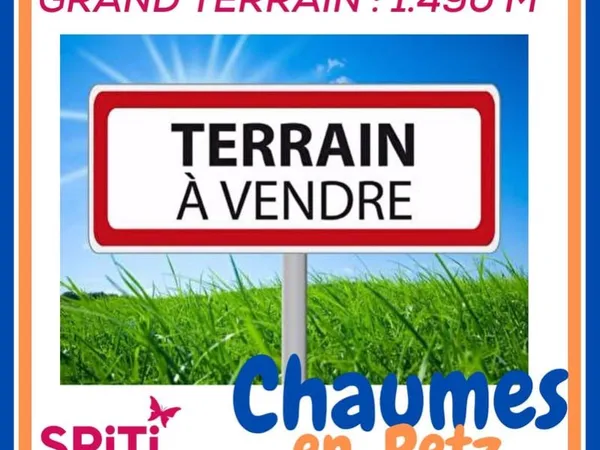 A VENDRE - CHAUMES EN RETZ - TERRAIN PLAT CONSTRUCTIBLE - 72