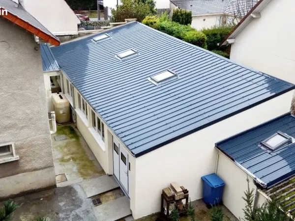 Local commercial