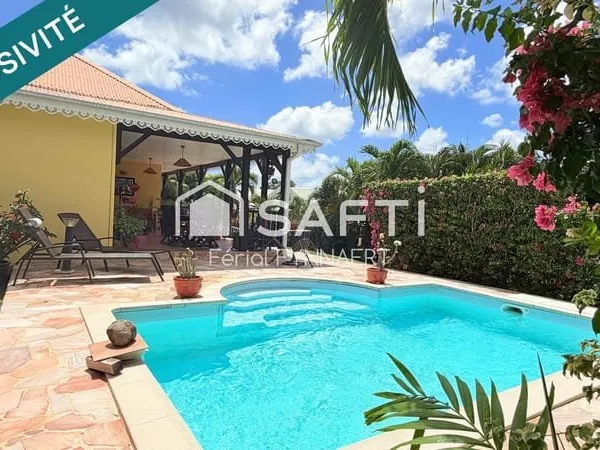 Rare ! Maison plain-pied avec piscine, plage à pied
