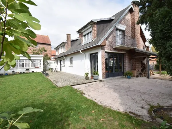 Maison 8 pièces 188 m²