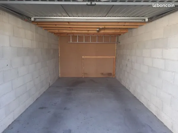 Garage 16,5 m²