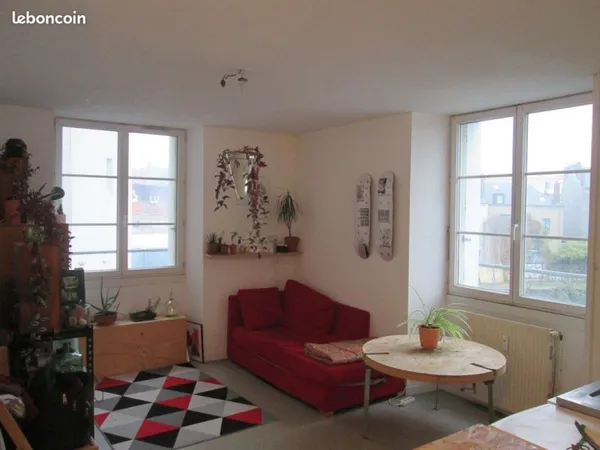 Studio à louer à Nantes République