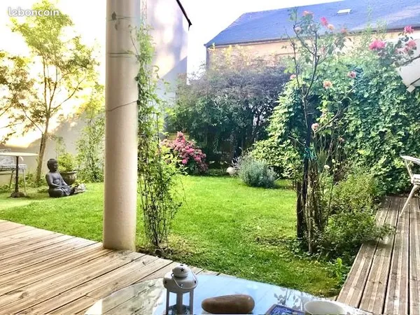 Appartement 140 m2 avec Jardin 2 minutes de la Frontière
