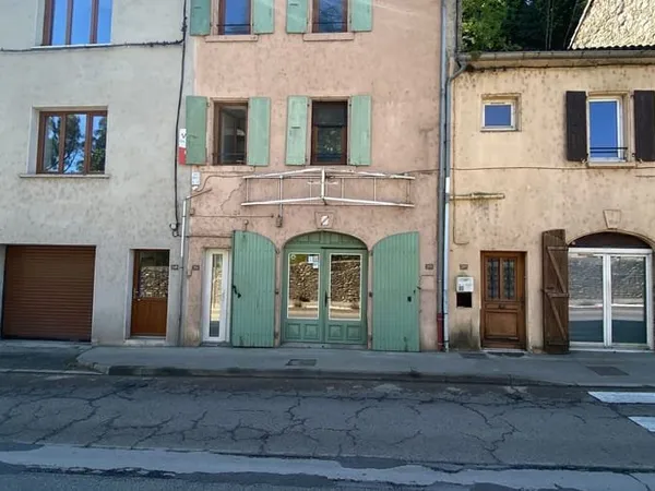 Maison 2 pièces 105 m²