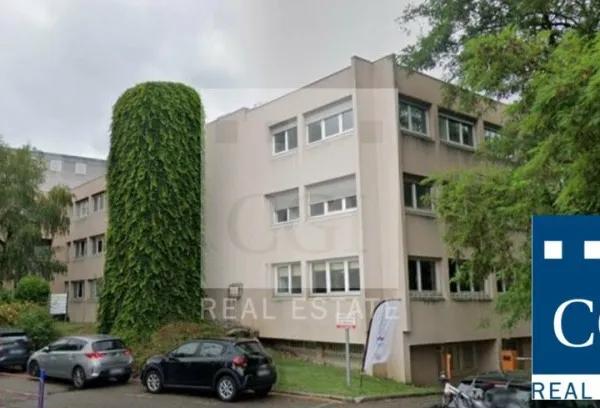 Bureaux 400 m²