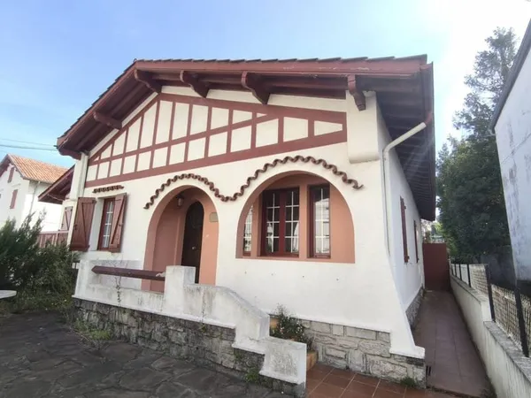Maison 5 pièces 85 m²