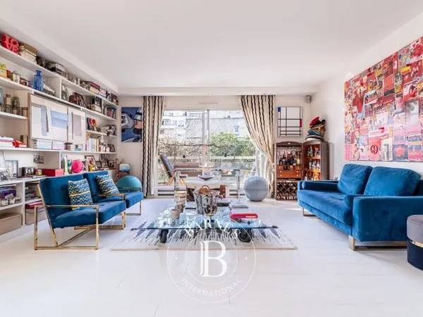Exclusivité - A vendre à Neuilly-sur-Seine - Neuilly-sur-Seine - Appartement 4 chambres - Dernier ét