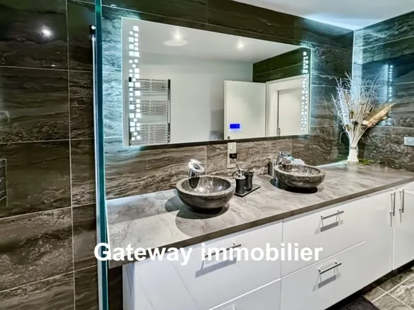 APPARTEMENT DE STANDING