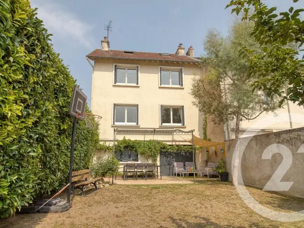 Maison 5 pièces 97 m²