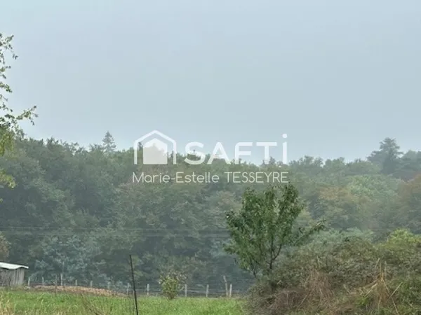 Terrain à batir à Loupes de 900m2 avec possibilité de réaliser 2 maisons en RT 2012
