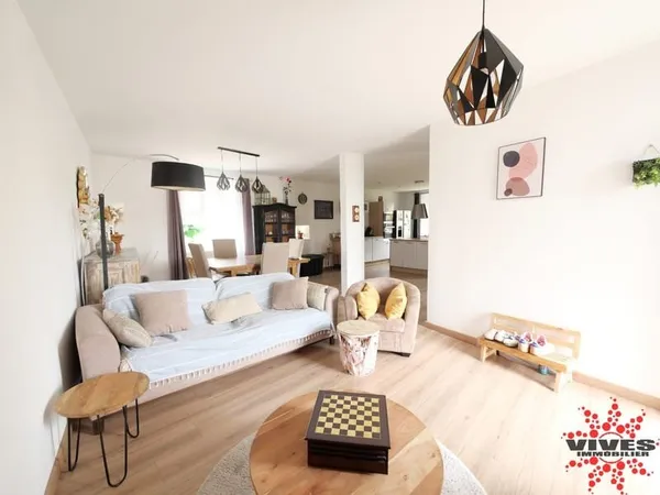 Bien immobilier de rendement Vente Poilhes 4p 154m² 320000€
