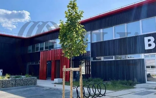 Local d'activité 538 m²