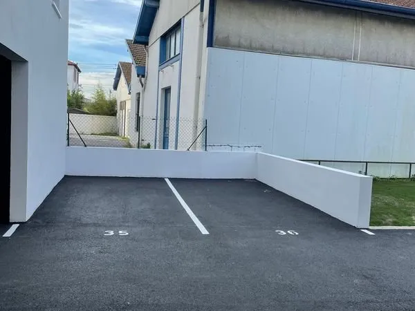 St esprit place de parking residence securise