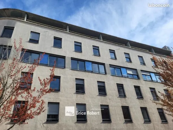 Bureaux 223 m²