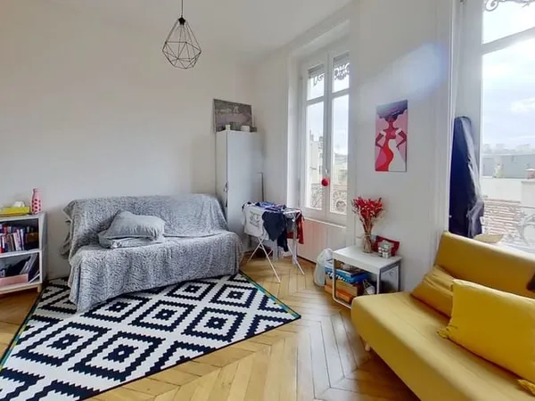 Studio 1 pièce 24 m²