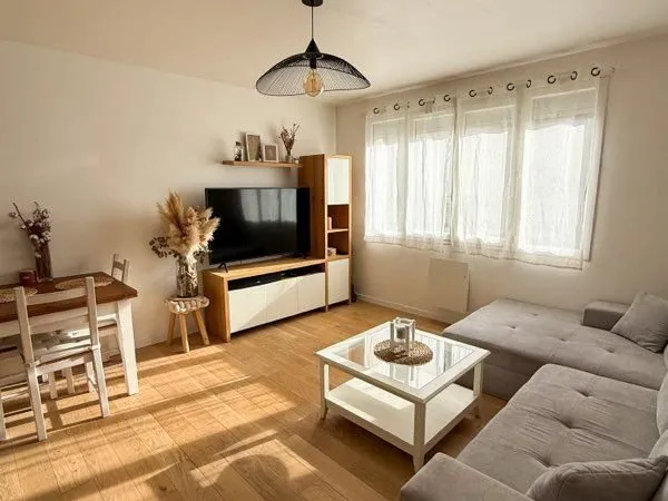 Appartement meublé - Guilhemery