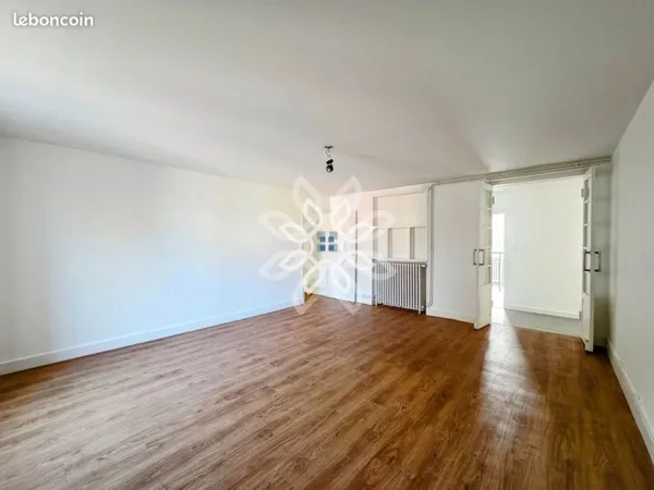 Appartement 4 pièces 109 m²