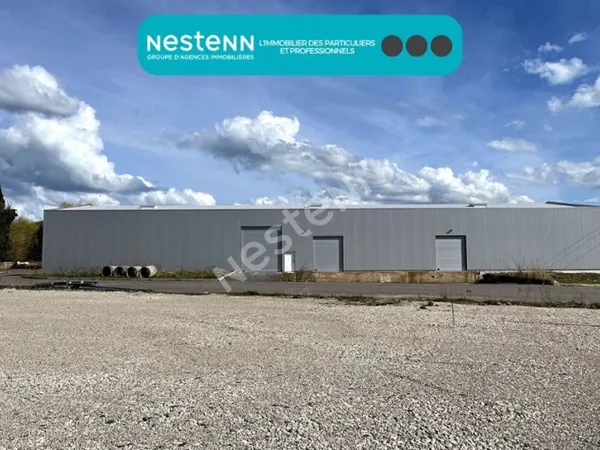 250 m2 :Entrepôt ou local industriel Valmont,