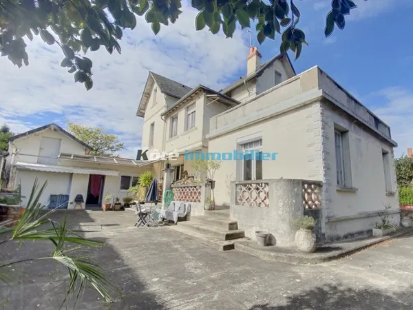 Grande maison de maître dans un quartier prisé de Tarbes