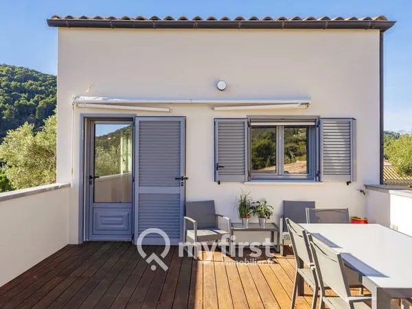Un appartement entre jardin secret et rooftop suspendu