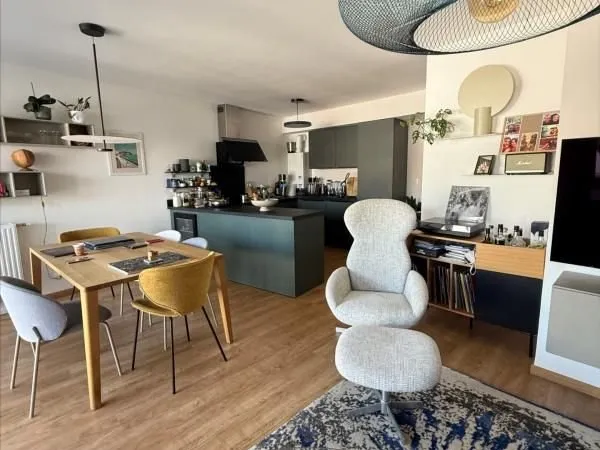 Appartement 4 pièces 85 m²