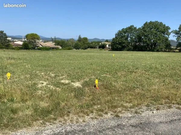 Terrain 400 m² Salindres