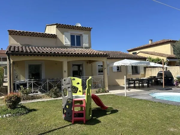 Maison 5 pièces 130 m²