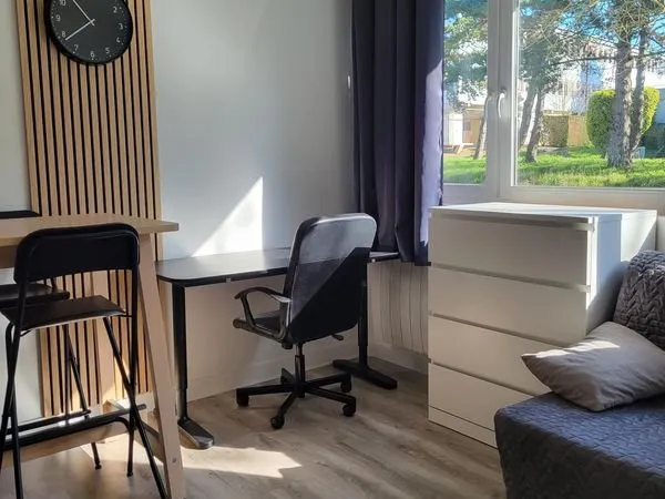Studio meublé